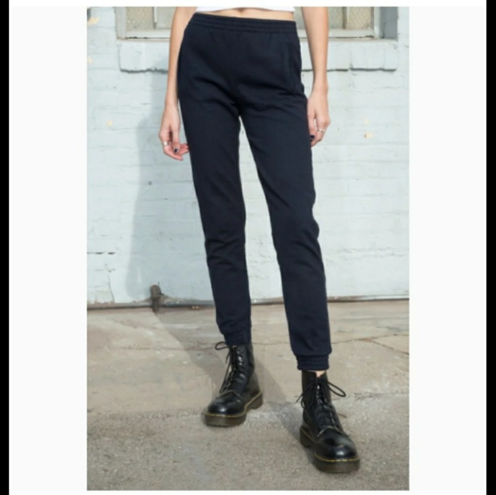 Brandy Melville/John Galt Sweatpants